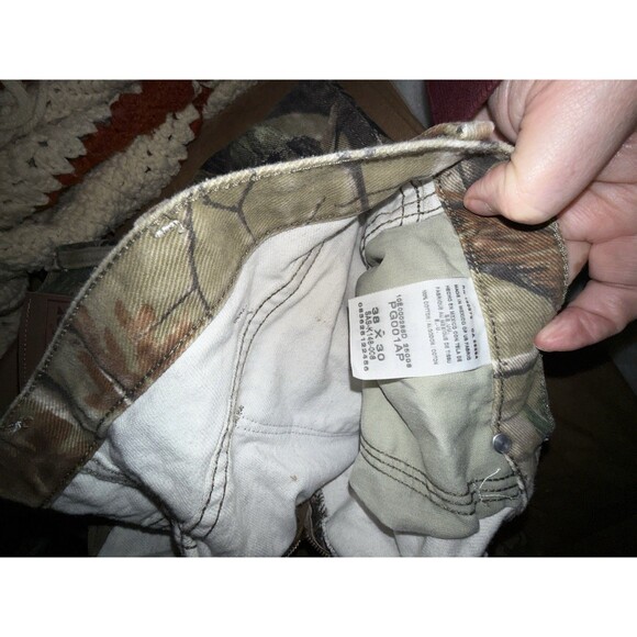 Vintage Mens Hunter Wrangler Realtree Camo Pants Size 38x30 ProGear Hunting Y2K - Picture 6 of 6
